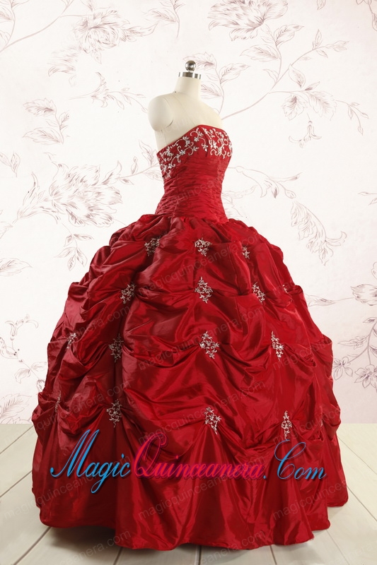2015 Cheap Appliques Quinceanera Dresses in Wine Red