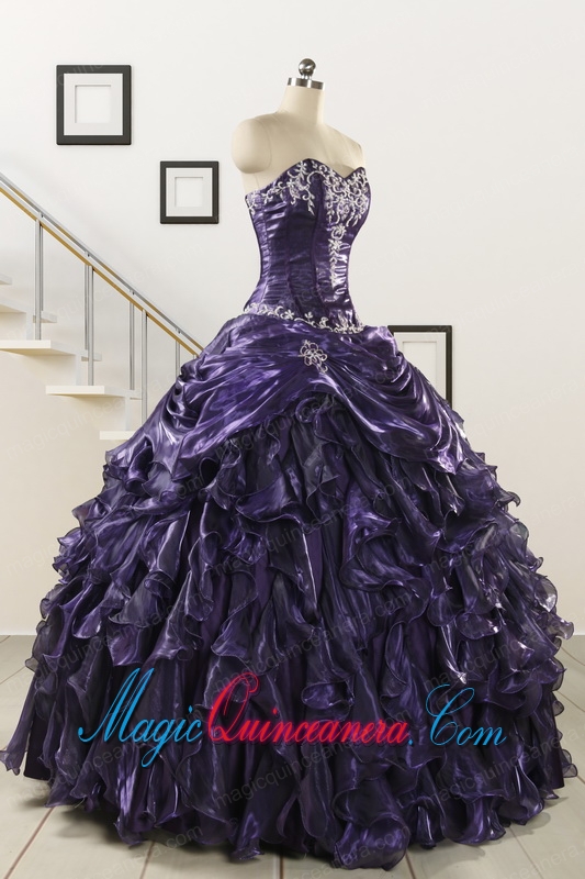 Luxurious 2015 Ball Gown Purple Quinceanera Dresses with Appliques