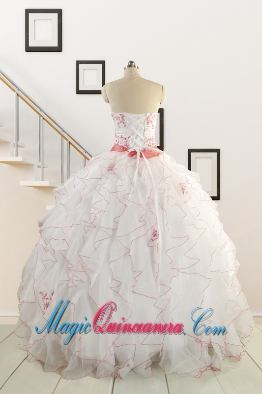 2015 Pretty Quinceanera Dresses with Appliques and Belt