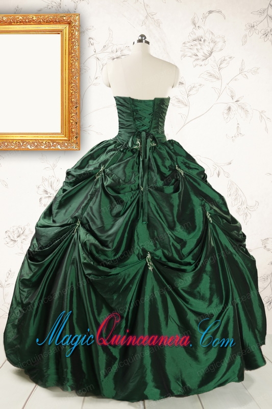 2015 Brand New Style Quinceanera Dresses with Appliques