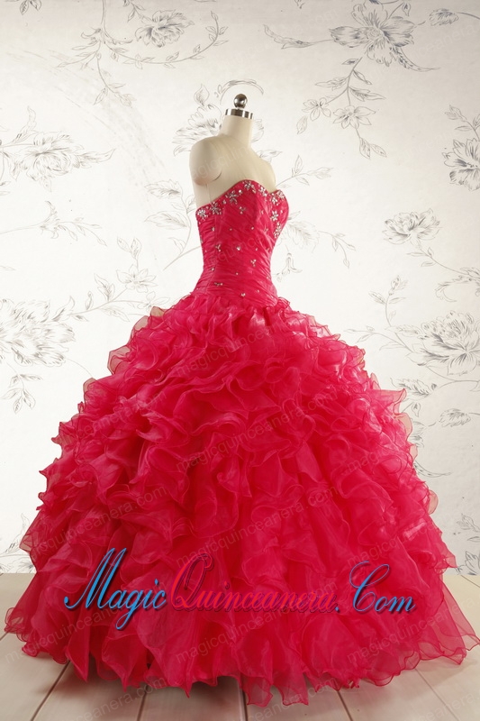 2015 Pretty Beading Red Quinceanera Dresses with Sweetheart
