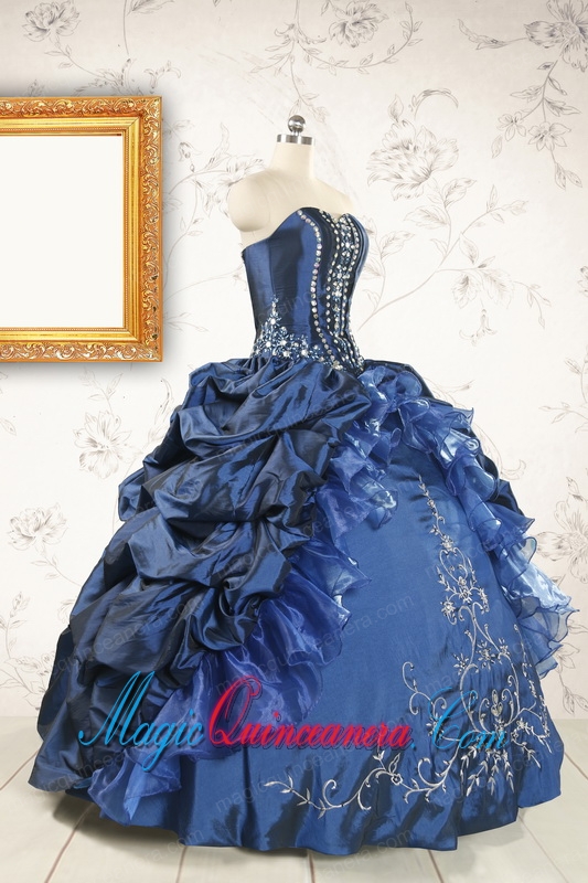 Classical Sweetheart Navy Blue Quinceanera Dresses with Beading