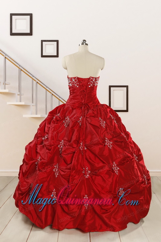 Cheap Appiques Beading Quinceanera Dresses in Red