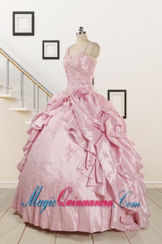2015 Sweet Spaghetti Straps Beading Pink Quinceanera Dresses