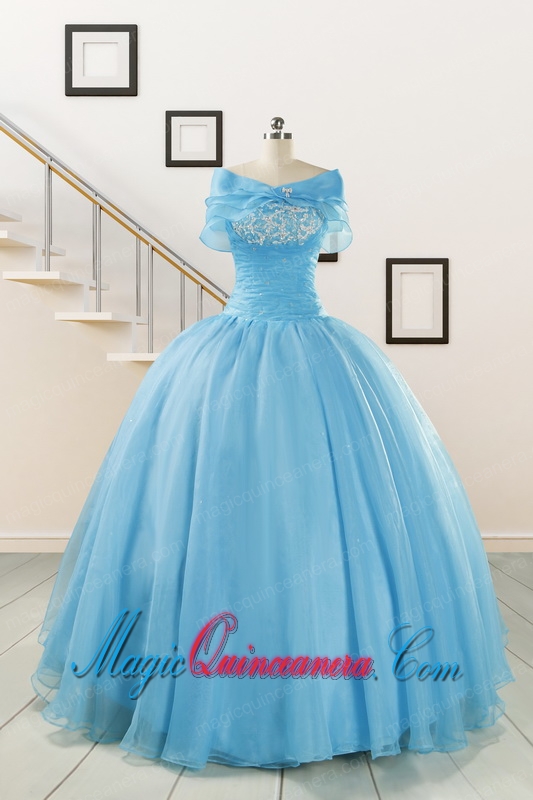 Cheap Strapless Quinceanera Dresses with Appliques