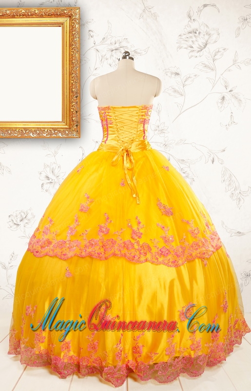 Gold Strapless Beautiful Quinceanera Dresses with Appliques