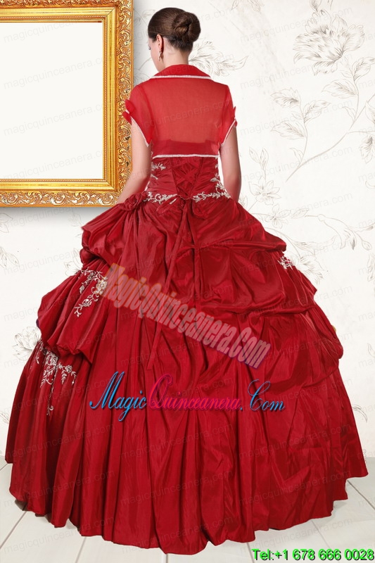 2015 Wine Red Sweetheart Quinceanera Dresses with Embroidery