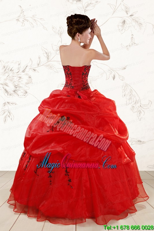 Sweetheart Red Quinceanera Dresses With Applique for 2015