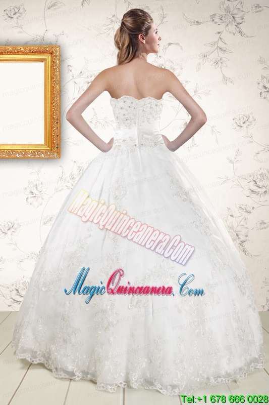 2015 Puffy Appliques Quinceanera Dress in White