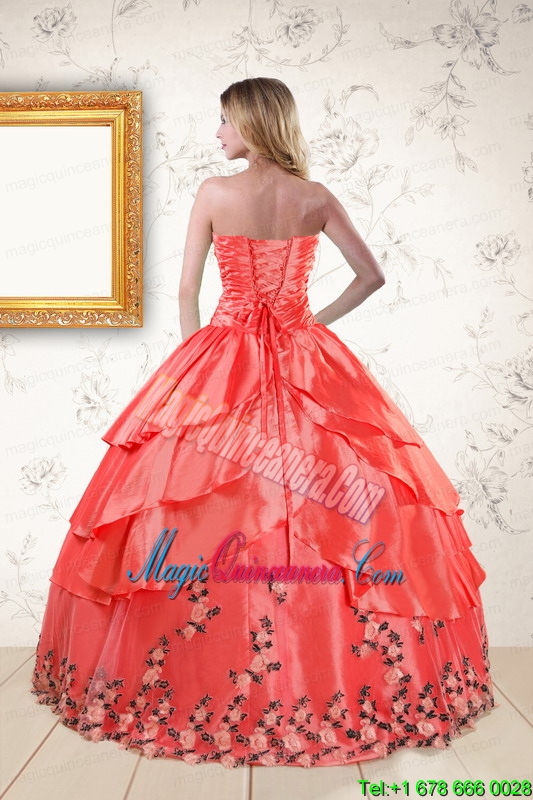 2015 Exquisite Quinceanera Gowns with Ruching and Appliques