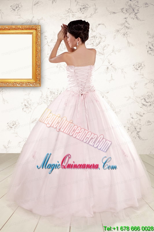 2015 Modest Light Pink Quinceanera Dresses with Appliques
