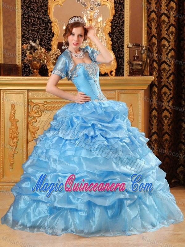 Appliqued Baby Blue Dresses for 15 with Jacket and Ruffled Layers