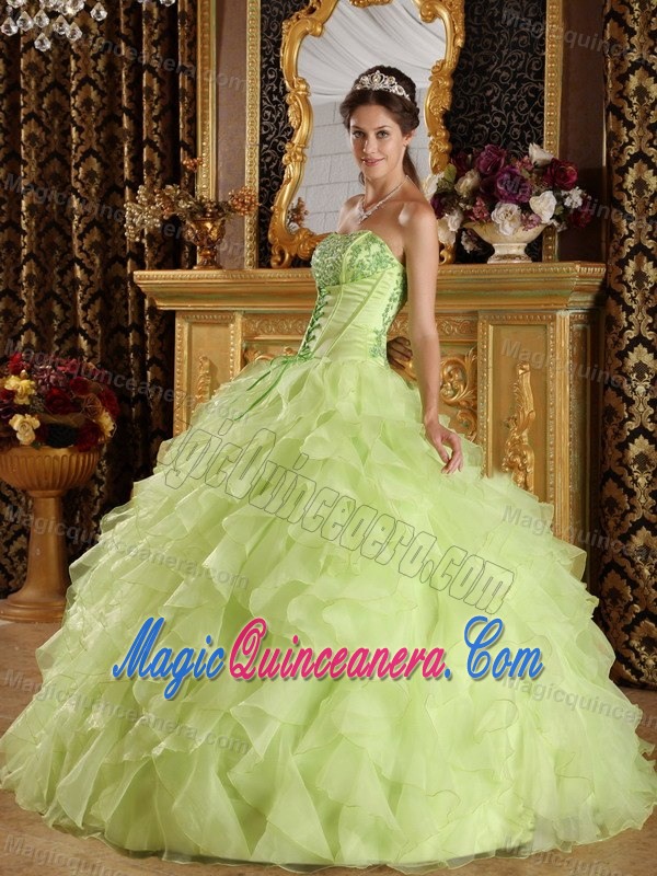Yellow Green Strapless Dresses for 15 with Ruffles Beads in Anasco