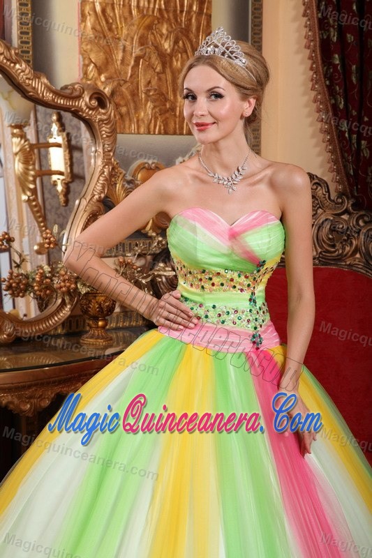Colorful Tulle Sweetheart Quinceanera Gown Dresses with Beading