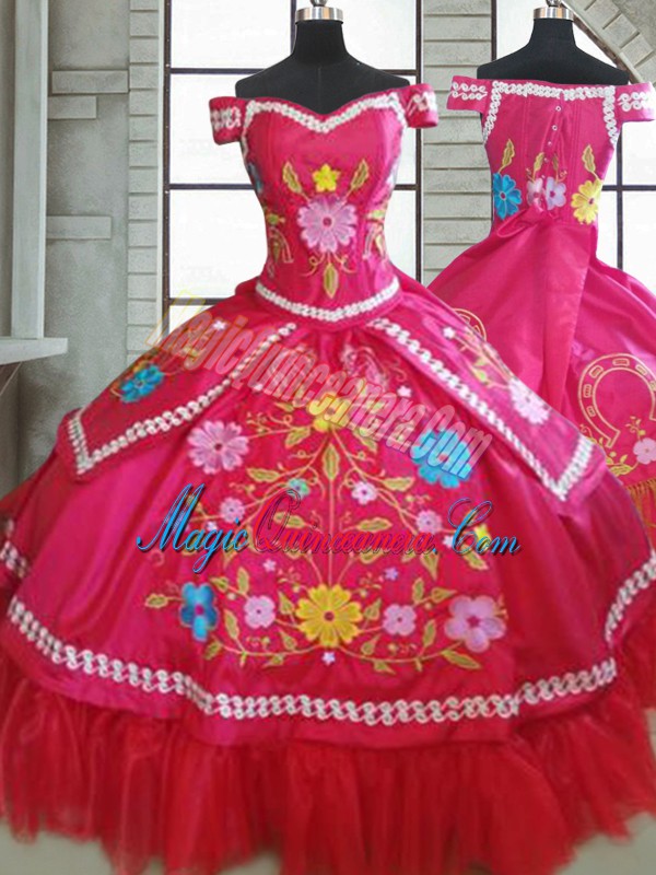 triumph Cheap Hot Pink Ball Gowns Beading and Embroidery 15th Birthday Dress Lace Up Taffeta Short Sleeves Floor Length