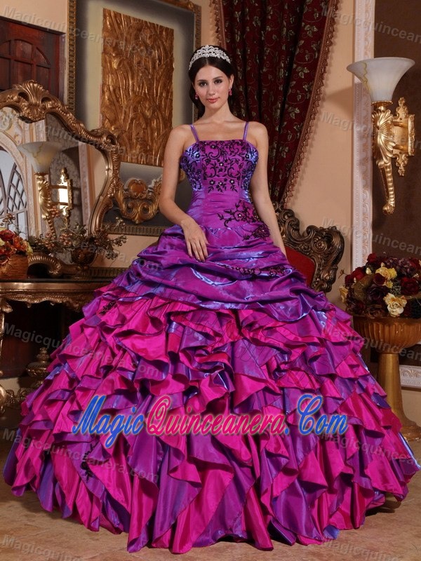 Spaghetti Straps Ruffles Appliques Colorful Sweet 15 Dresses in Aguada