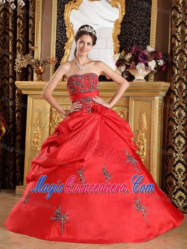 Popular Red Quince Dresses with Black Embroidery in San Pablo