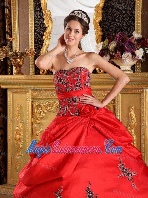 Popular Red Quince Dresses with Black Embroidery in San Pablo