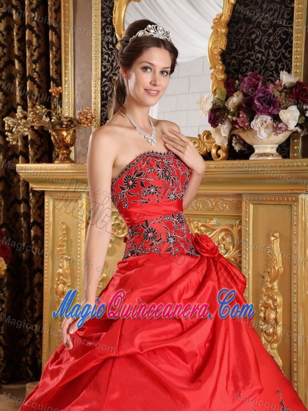 Popular Red Quince Dresses with Black Embroidery in San Pablo