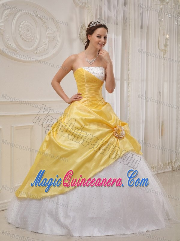 Yellow and White Cheap Beaded Sweet 16 Dresses in Cordoba