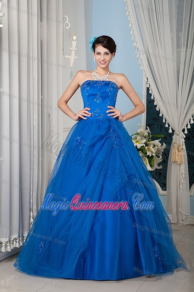Elegant Appliques Dresses for a Quince Satin and Tulle in 2013 Summer