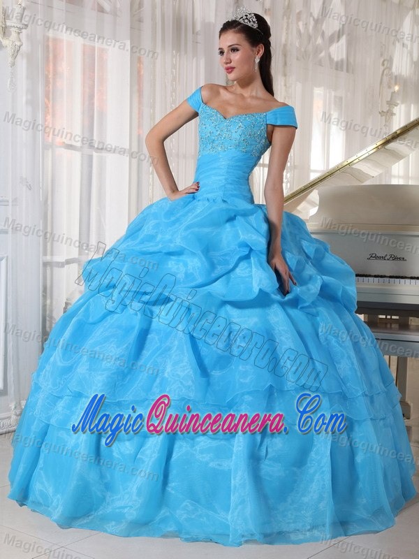 Blue Off the Shoulder Dresses for a Quince with Appliques and Pick-ups