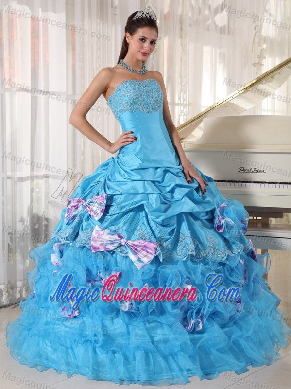 Amazing Pick-ups and Appliques Quinceanera Party Dresses with Bow