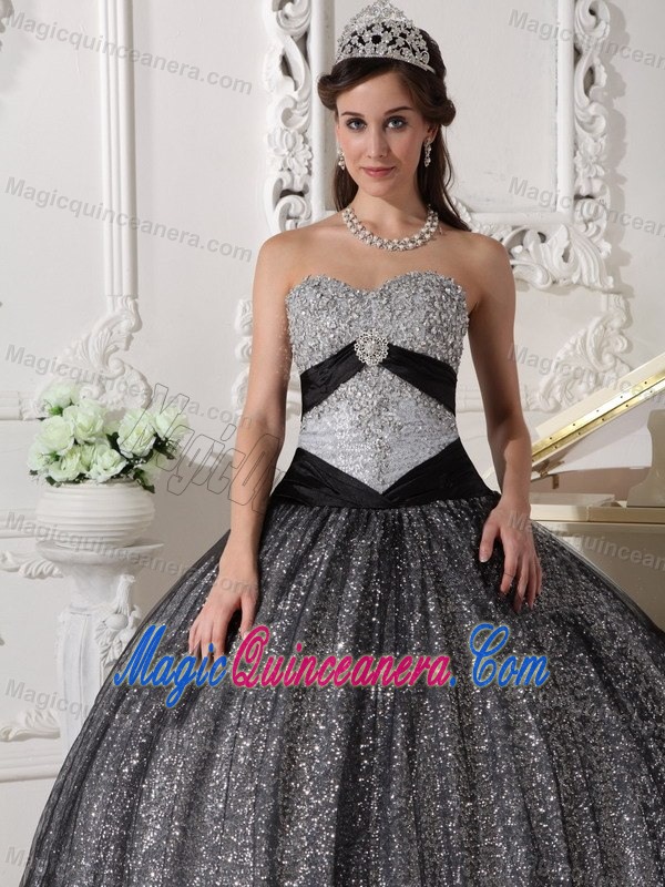 Affordable Beading Sweetheart Dress Quinceanera with Sequins in Laval