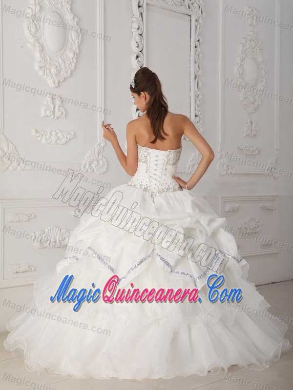 Recommended White Pick-ups Sweet Sixteen Dresses Beading in Taffeta