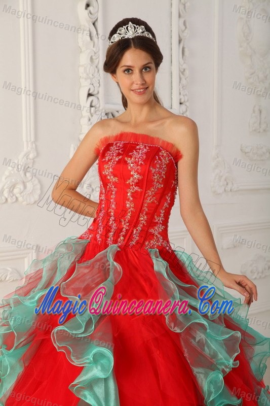 Multi-Color Ruffles Strapless Appliques Dresses for a Quince in Fashion