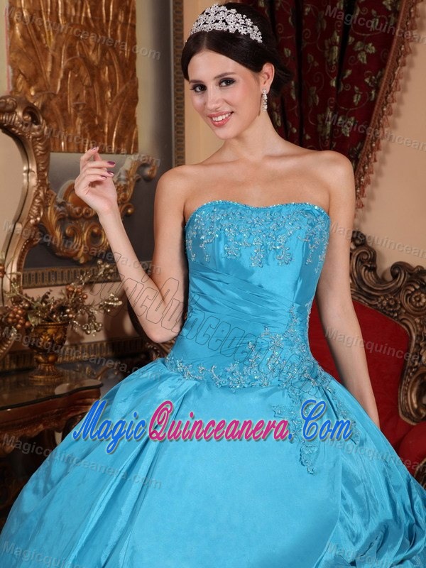 Custom Made Sweetheart Appliques Quinceanera Party Dresses in Tulle
