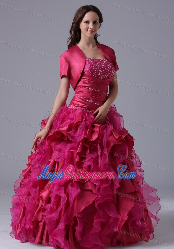 Attractive Multi-layer Beading Dresses for a Quinceanera Short Sleeves