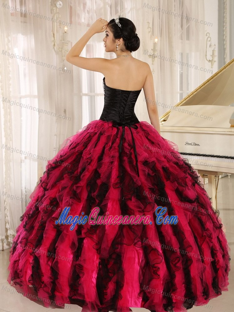 Black and Red Ball Gown Sweetheart Sweet 15 Dresses with Beading