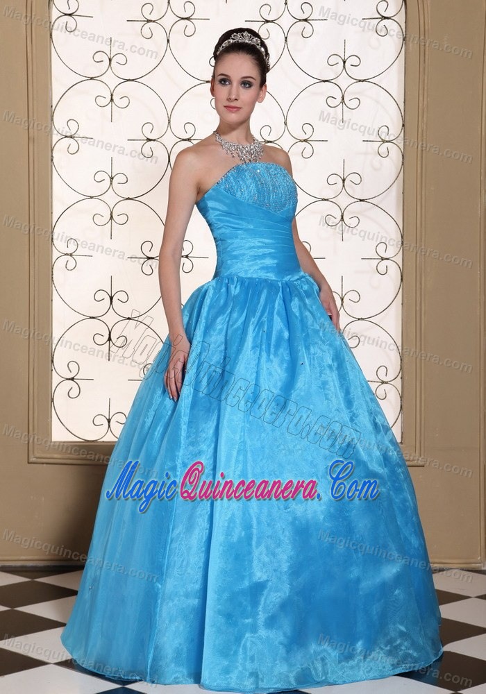 2013 Popular Blue Floor Length Quinceanera Dresses with Beading