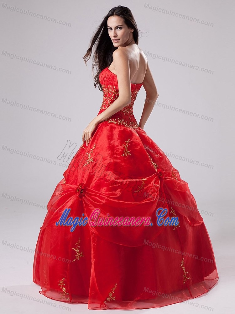 Red Quinceanera Dress With Embroidery and Pick-ups in Organza and Taffeta