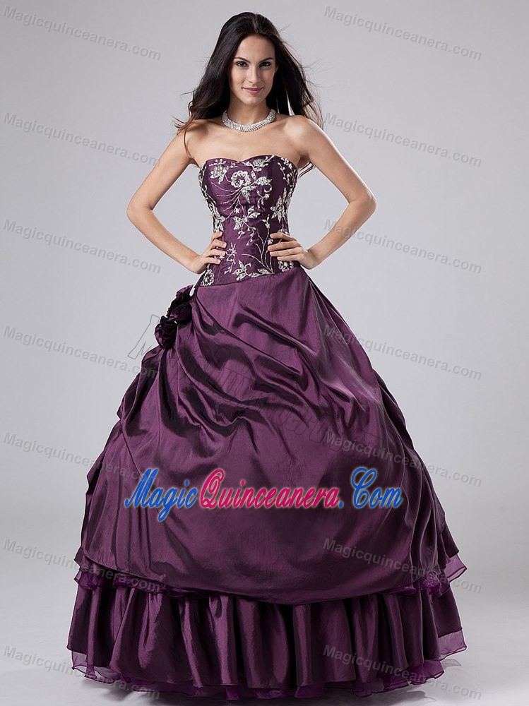 Purple Sweetheart Quinceanera Dress with Embroidery and Hand Made Flowers
