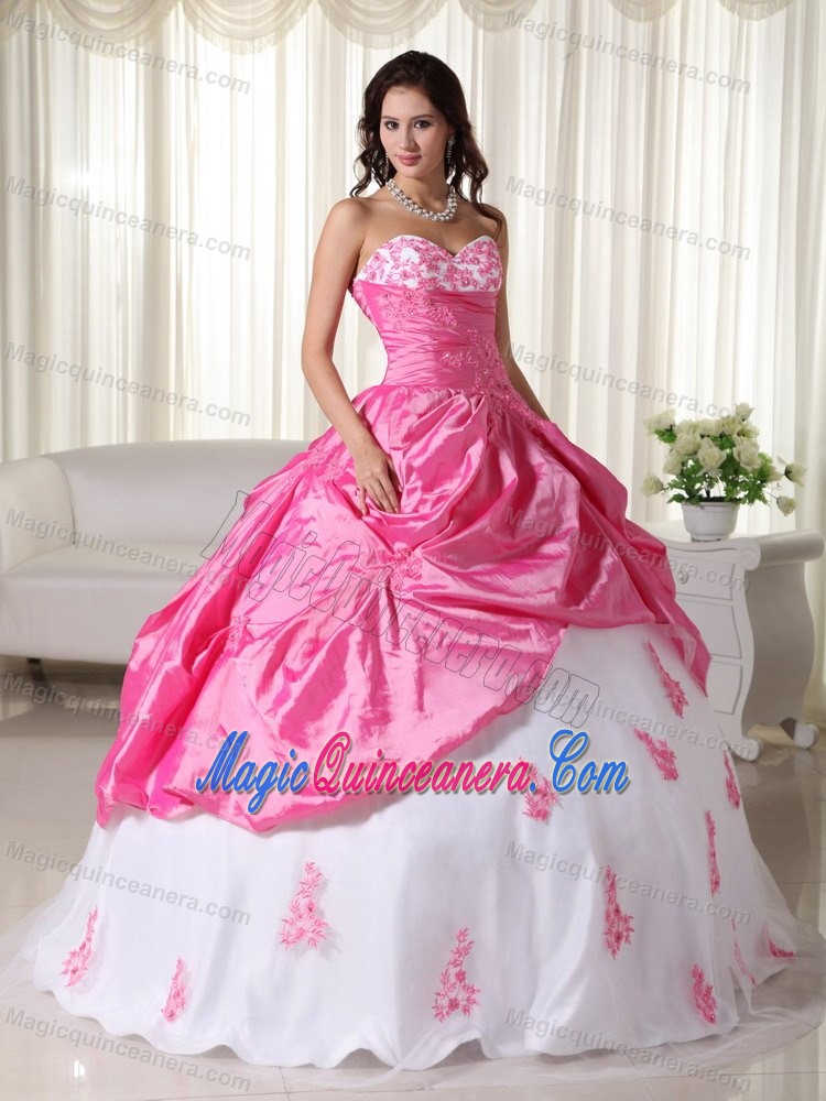 Sweetheart Pink and White Quanceanera Dress with Pick-ups and Appliques
