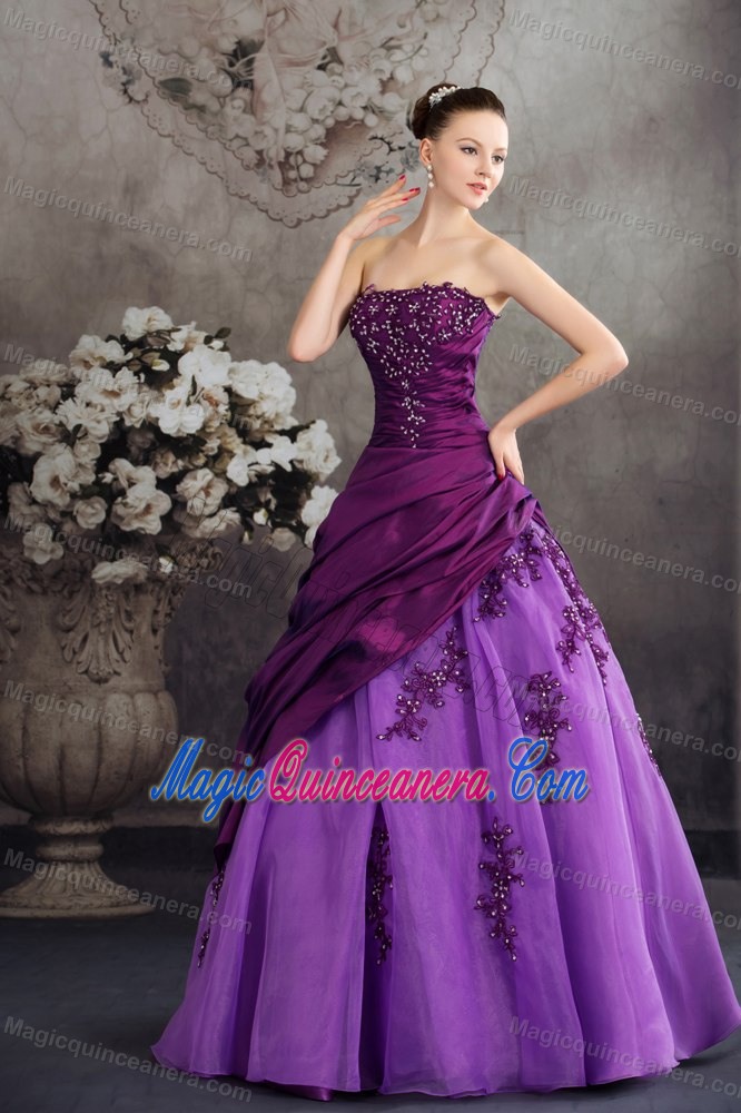 Purple Quanceanera Dress with Asymmetric Layers and Appliques