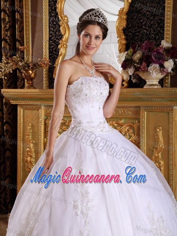 White Quinceanera Dress in floor-length with Appliques and Beading for 2013