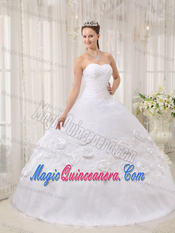 White Quinceanera Dress with Sweetheart Neckline and Rolling Flowers