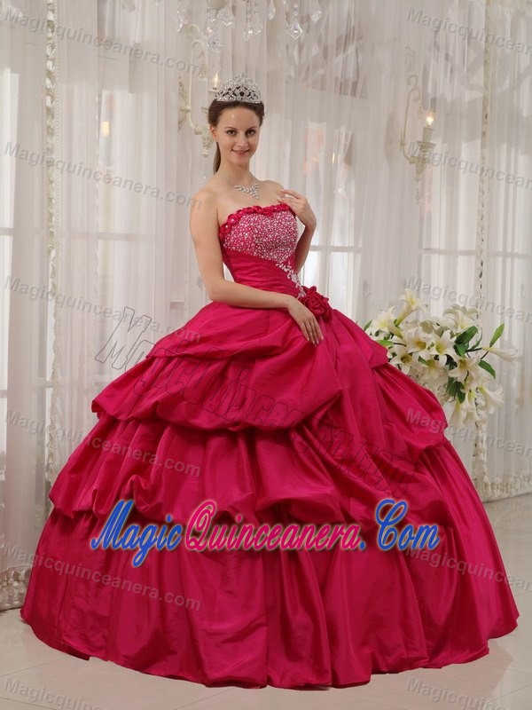 Coral Red Taffeta Quinceanera Dress with Beading and Flowers Decoration