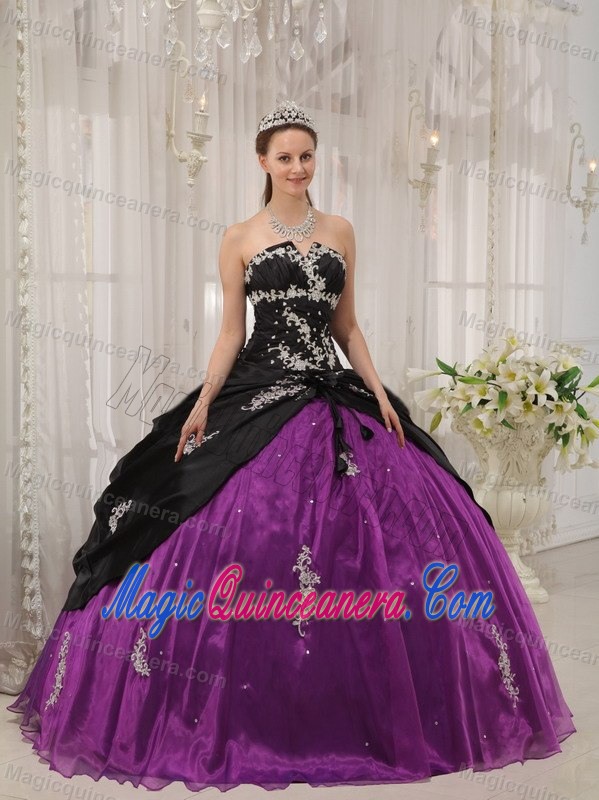 Black and Purple Quinceanera Dress by Taffeta and Organza with V-neck