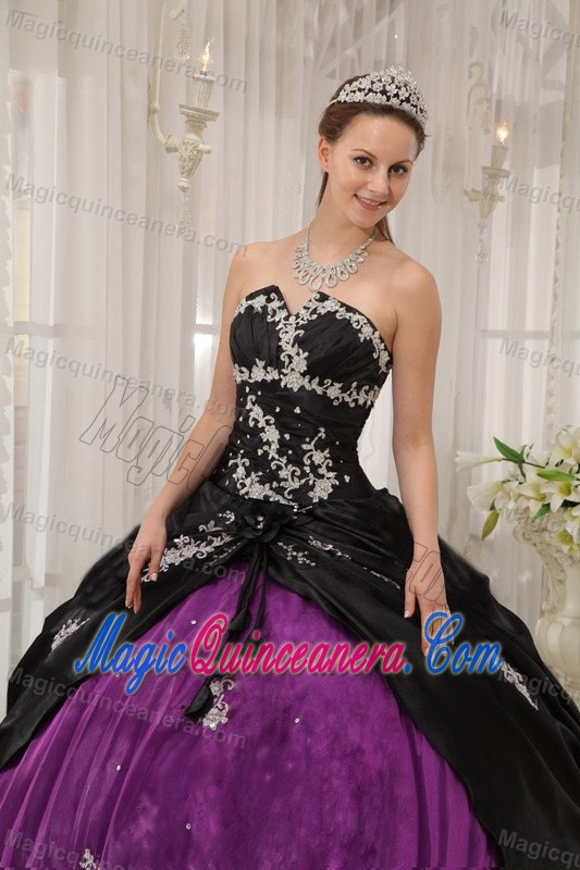 Black and Purple Quinceanera Dress by Taffeta and Organza with V-neck