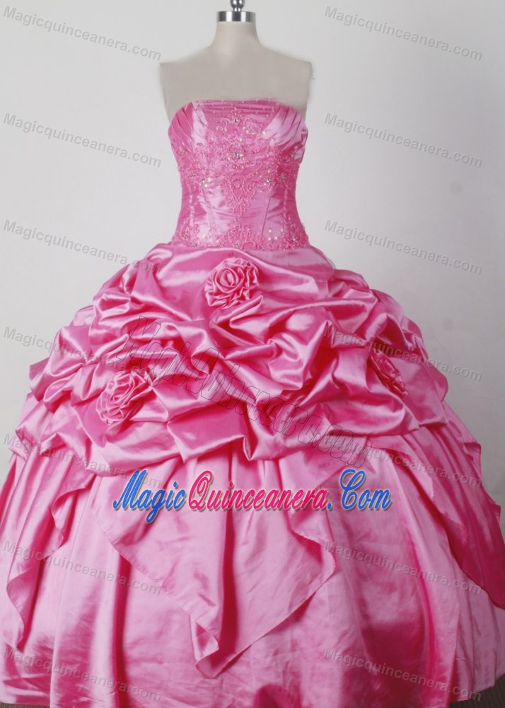 Luxurious Girl Pageant Dress with Beading Appliques and Flowers