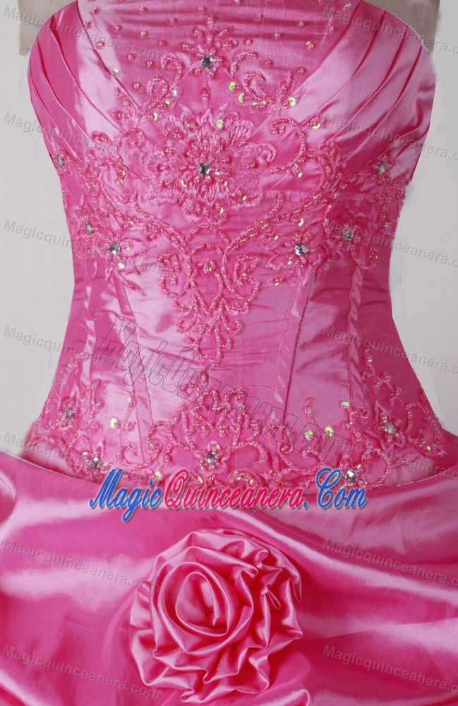 Luxurious Girl Pageant Dress with Beading Appliques and Flowers