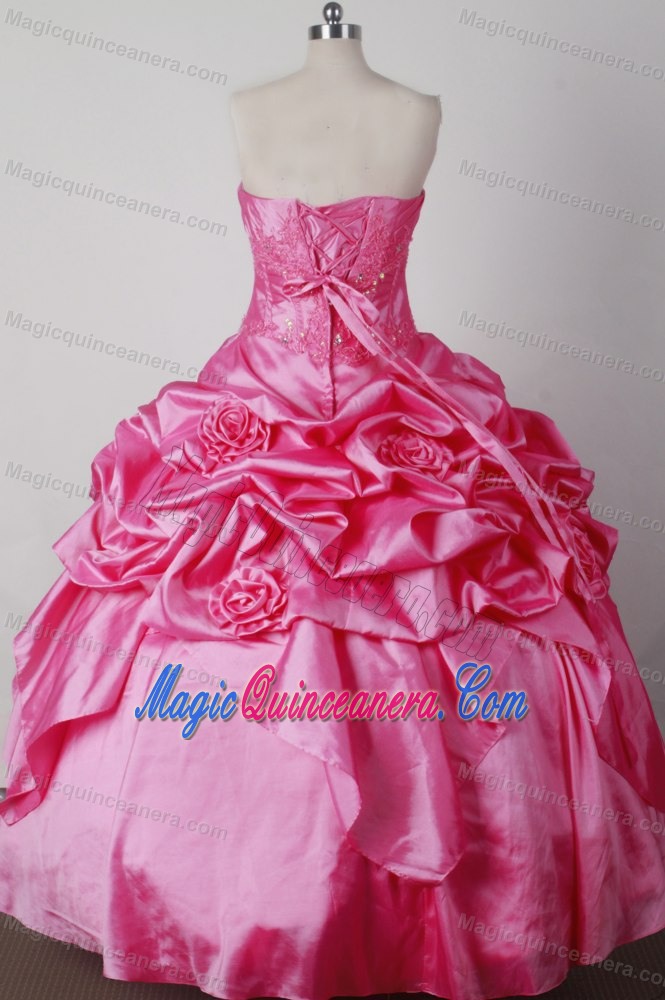 Luxurious Girl Pageant Dress with Beading Appliques and Flowers