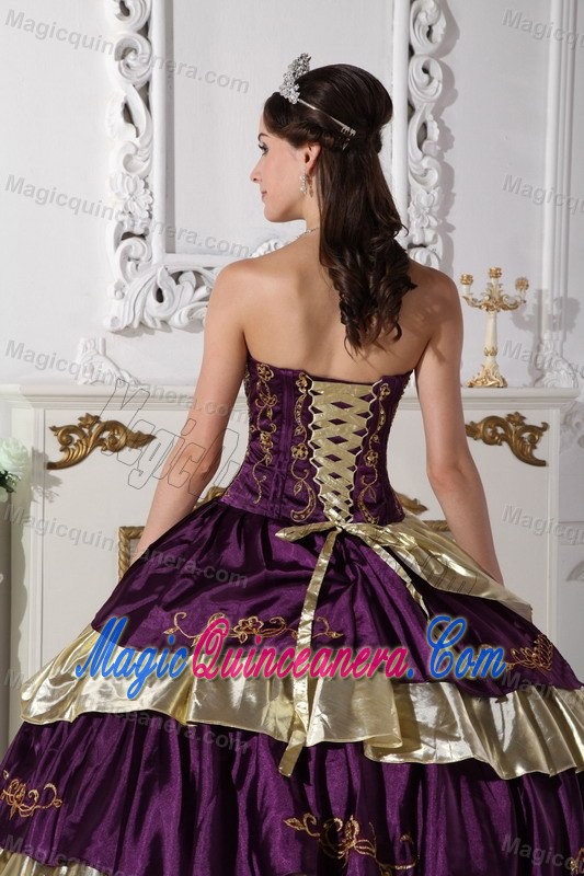 High-Class Purple and Gold Taffeta Embroidery Sweet 16 Dresses on Sale