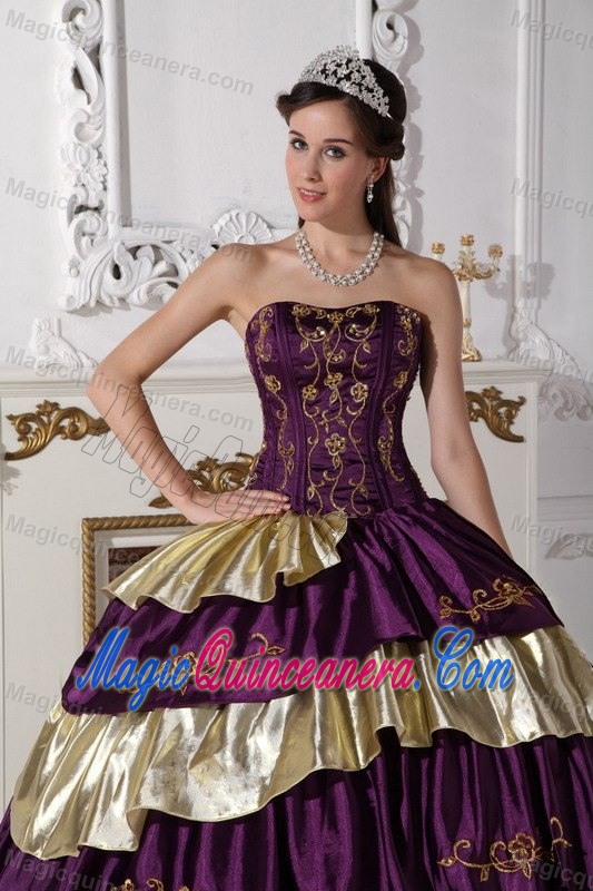 High-Class Purple and Gold Taffeta Embroidery Sweet 16 Dresses on Sale