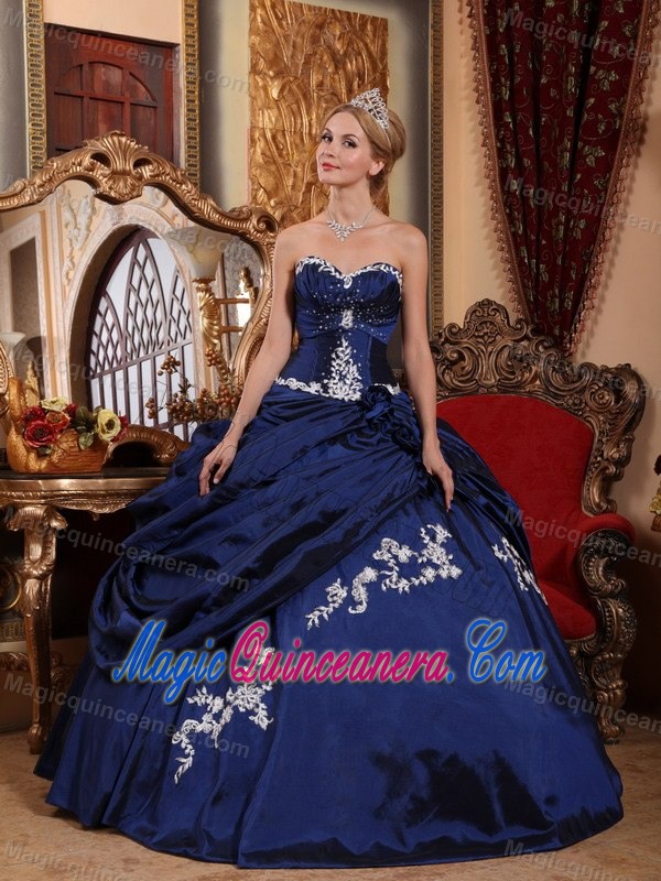 Mature Sweetheart Appliqued Navy Blue Dress for Sweet 15