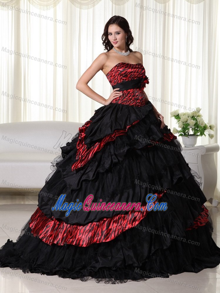 Red and Black Organza Strapless Leopard Sweet 15 Dresses with Ruffles